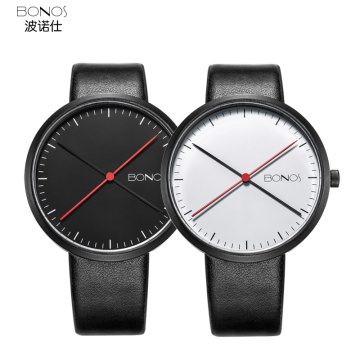 Montre de sport de mode pour les jeunes hommes